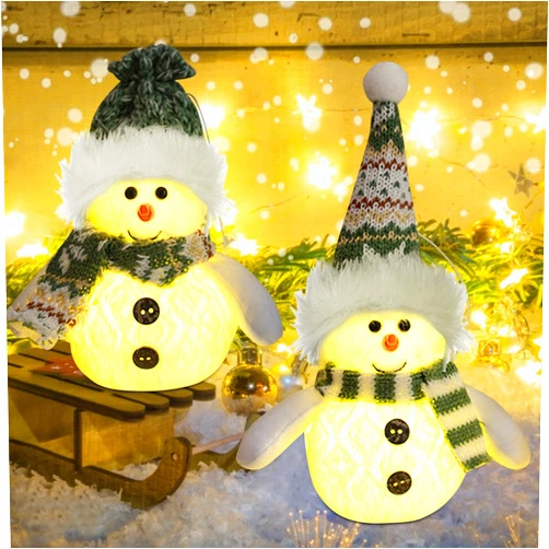Qoyntuer Lighted Christmas Gnome Decorations, 2pcs Light Up Mini Scandinavian Gnomes and Snowman, Battery Operated Gnome Ornaments for Indoor Christmas Decor Gifts (Snowman)