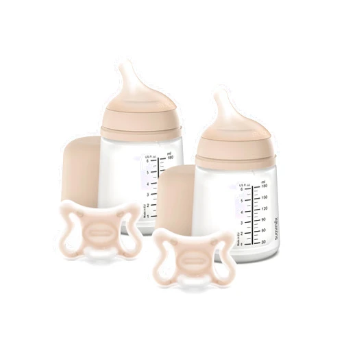 Suavinex Zero Zero Deluxe Newborn Starter Set Small Anti Colic Baby Bottle + Pacifier, No 1 Spanish Baby Bottle Brand, Minimizes Bottle Rejection & Nipple Confusion, Adaptable Flow - Light