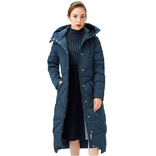 Orolay Women's Puffer Down Coat Winter Maxi Jacket with Hood