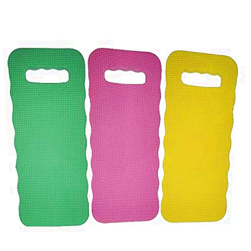 BEE COLINE Smart Value Set of 3 Foam Kneeling Pads Perfect for Long Gardening Hours (3 Kneeling Pads Assorted Colors)