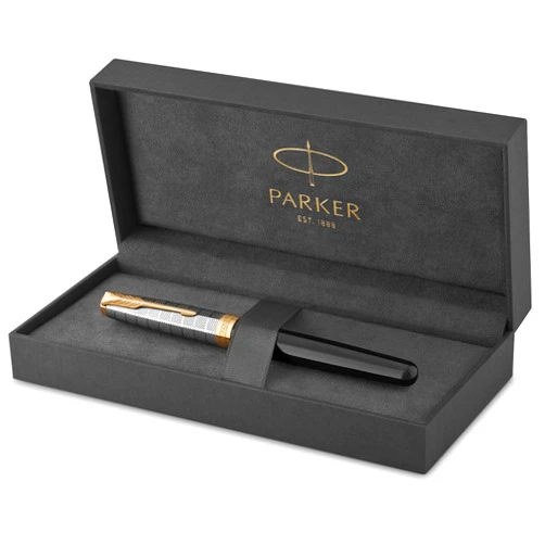 PARKER Sonnet Fountain Pen | Premium Metal and Black Gloss Finish with Gold Trim | Fine 18k Gold Nib with Black Ink Cartridge | Gift Box