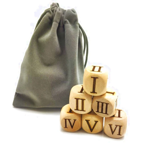 Hometu Set of 6 Pieces 20MM Wood Dice Set Creative Design Roman Number Pattern Wood Rolling Dices Party Game Roll Decider