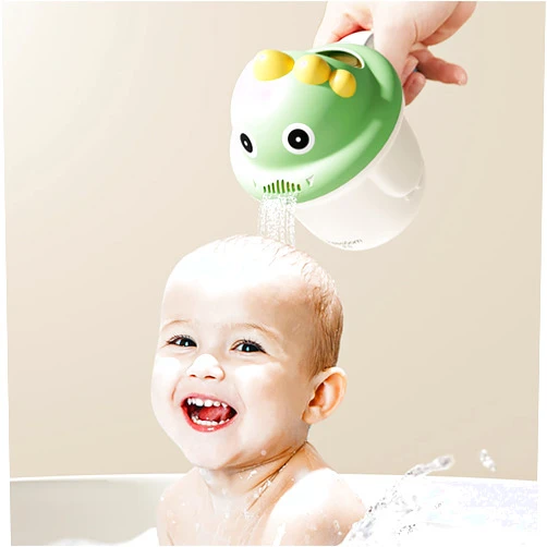 Hiprecky Rinse Shampoo Rinser Baby Rinse Cup Baby Bath Rinser Wash Hair Cup by Protecting Infant Eyes (Green)
