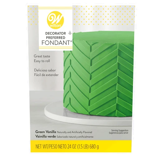 Wilton Decorator Preferred Easy to Roll Fondant for Cakes, Cupcakes and Other Fun Desserts, 24 Ounce, Green