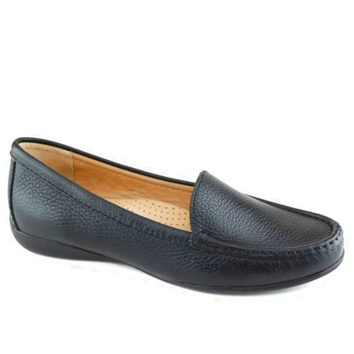Marc Joseph New York Women's Lake Road Loafer Flat