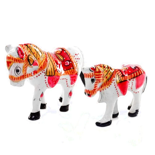 Tarini Gallery Minakari Traditional Indian Rajasthani Décor Hand Painted Statue Sculpture Diwali Christmas Festive Decoration Showpiece for Table Home Office and Gifting (Set of 2 White Horses)