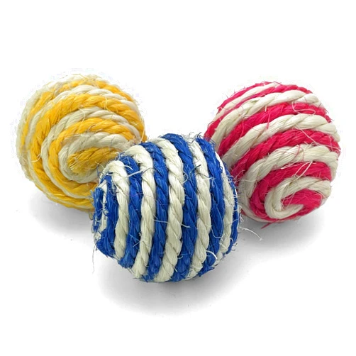 PetBox Cutie's PetBox 3pcs Woven Wool String Rattle Ball Toy Set for Cats - Assorted Colors, 1.7