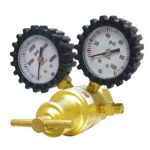 Uniweld RO100 Centurion Series Oxygen Regulator with 