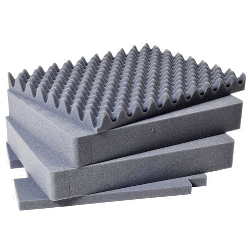 Pelican 1560 4 Piece pluck replacement foam set - Includes 2 middle pluck pieces.