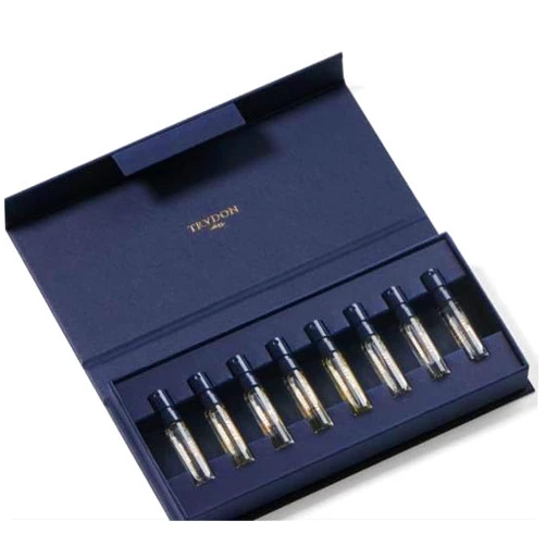 Cire Trudon Trudon Discovery Set - 8 x 1,5 ml iconic Eaux de Parfum + Bonus Sicilian Tangerine Body Cream, 30 ml, Clear