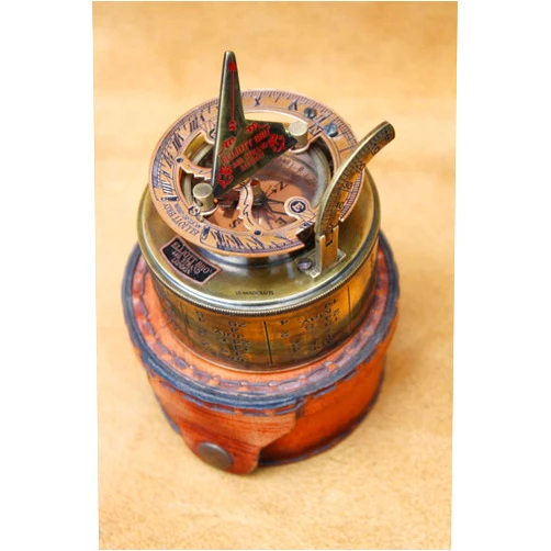 OCEAN REPLICAS Vintage Brass Sundial Compass with Leather Case/Directional Magnetic Compass for Navigation/Sundial Pocket Compass for Camping, Hiking, Touring