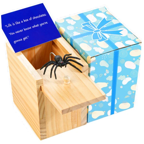 AMAWOOD Spider Prank Box for Kids and Adults, Wooden Surprise Box Gags Gift Practical Joke Toys with Realistic Spider in a Box Novelty Fun Trick Box