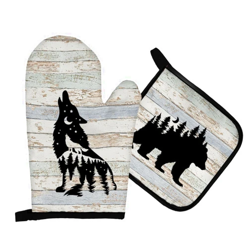 Mingnei Rustic Lodge Moose Deer Wolf Bear Oven Mitts and Pot Holders Sets, Log Cabin Forest Animal Resistant Hot Pads Rv Kitchen Decor for Cooking Baking BBQ Grilling, Camping Rv Oven Glove Set Gifts