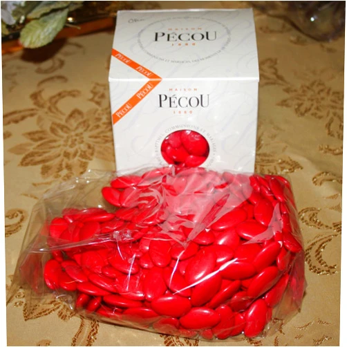 Pecou Dragees Pecou Chocolate Dragees Bright Red - Dark Chocolate Sugar Coated Red Color One Box of 1 Kilo / 2.2 LBS