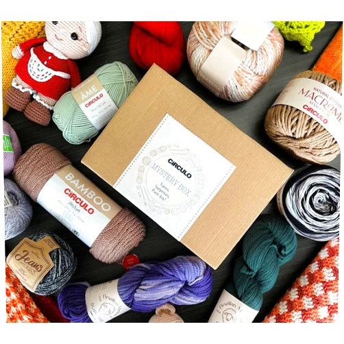 CÍRCULO CIRCULO Mystery Box for Gift – 9 Diverse Circulo Yarns & 1 Amigurumi Kit – Crochet & Knitting Surprise Set