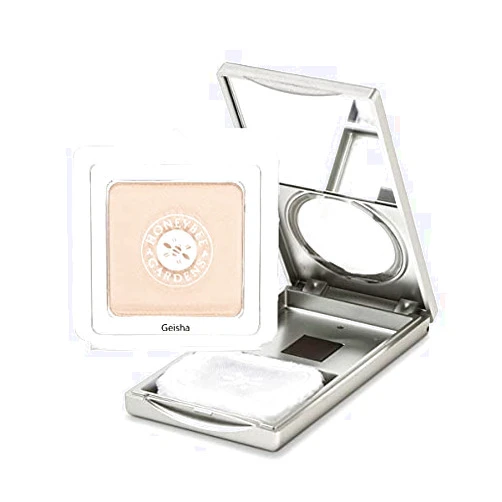 Honeybee Gardens Refillable Pressed Mineral Powder Foundation Compact + Full Size Refill (Geisha - Fair Skintone)