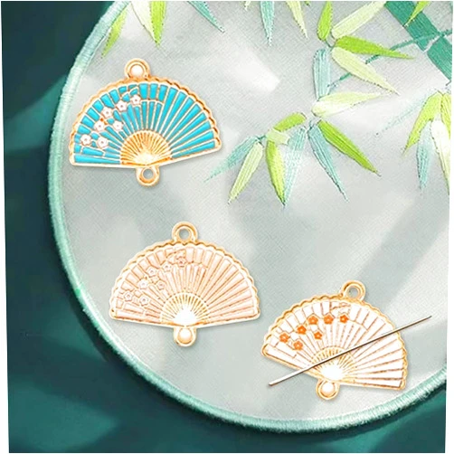 GUPENG 3 Pieces Fan Needle Minder, Magnetic Needle Nanny, Cross Stitch Embroidery Needlework Accessories,Set of Needle Holders for Crafts and Needlework Supplies