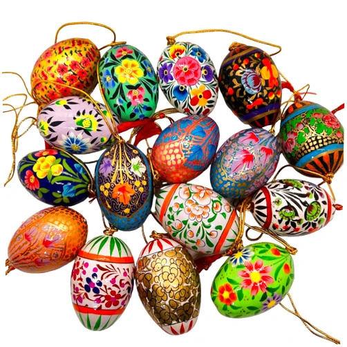 Rumikrafts Handpainted Wooden Easter Eggs eco-Friendly and Lightweight, Pisanki type (Hanging)