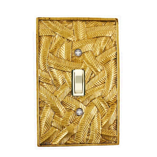 Meriville Island 1 Toggle Wallplate, Single Switch Electrical Cover Plate, Antique Gold