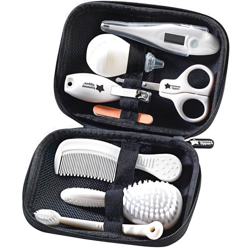 Tommee Tippee Closer to Nature Healthcare & Grooming Kit