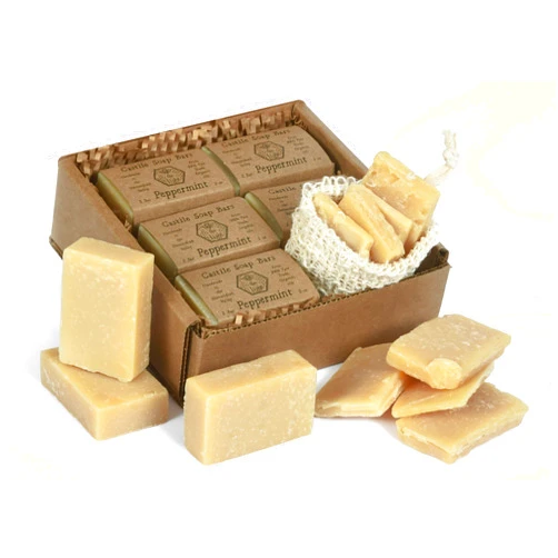 Bee The Light Pure Castile and Artisan Bar Soap Handmade with 100% Fair Trade Organic Oils, Cold Process Bars with Soap Saver Eco Scrub Bag by BeeTheLight (30 ounces w/Soap Saver Bag, Peppermint Castile)