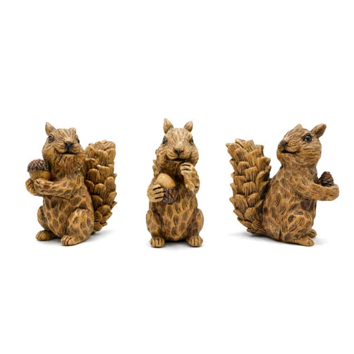 iStatue Set of 3 Resin Squirrel Figurines, Hand-Painted Woodland Animal Decor, Nature-Inspired Tabletop Statues for Home, Garden, Shelf & Gift for Women Mom Dad Girl Boy (Small)