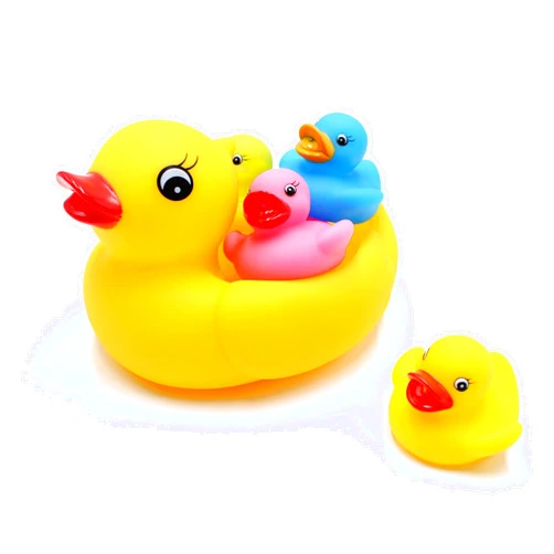 DOPHYRANIX Floating Rubber Duckies Bath Play 5 Pieces Set - Includes 1 Jumbo Mama Ducky and 4 Baby Ducks - Fun Water Tub Playing Kits(4 Colors)