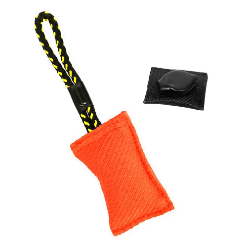 DINGO GEAR WWW.DINGOGEAR.COM 1977 Dingo Gear Encased Magnet and Orange Nylcot Magnetic Dog Bite Tug S10015