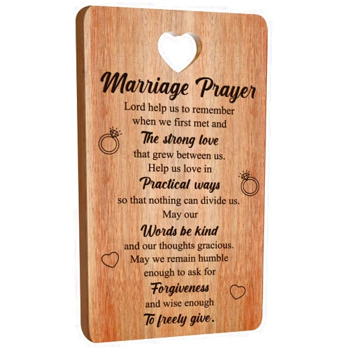 Hilislog Wedding Gift for Couple Acacia Wooden Cutting Board Marriage Engagement Newlywed Gift for Wedding Shower Bridal Shower Gift for Groom Bride to Be Gift Wood Engraved Board Anniversary Mr and Mrs Gift