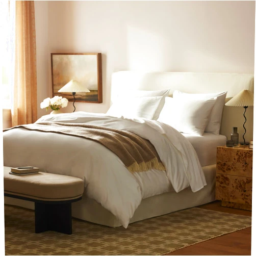 Brooklinen Luxury Sateen 4 Piece King Size Sheets Set in White - 100% Cotton Sateen Sheets - 1 Fitted Sheet, 1 Flat Sheet, 2 Pillowcases - Best Luxury Sheets