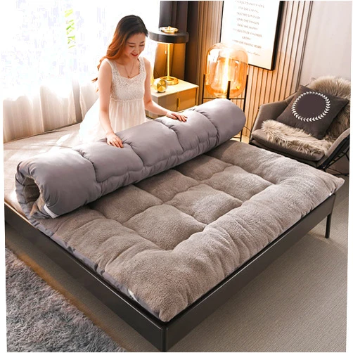 QQXX Thicken Floor Futon Mattress, Japanese Tatami Mattress Foldable Sleeping Pad, Winter Soft Roll Up Bed Student Dormitory Mattress Topper(Full, A)