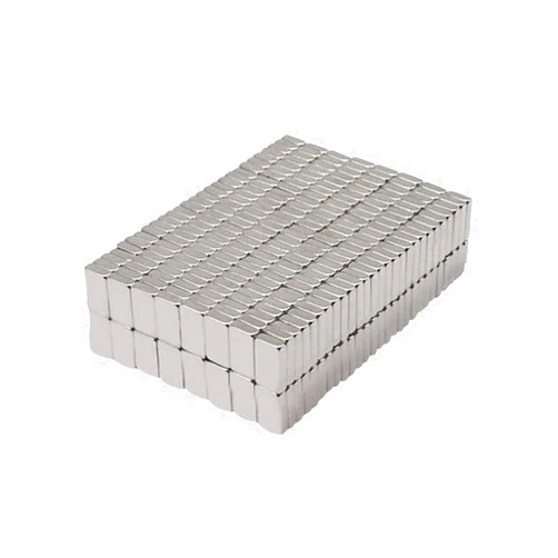 MOTOZA WOOLIG 50/100/200/500/1000PCS 5x5x2 Small Block Magnet Strong N35 Square Rare Earth Magnet 5 * 5 * 2 Neodymium Magnets Sheet 5x5x2mm (Color : 50PCS)