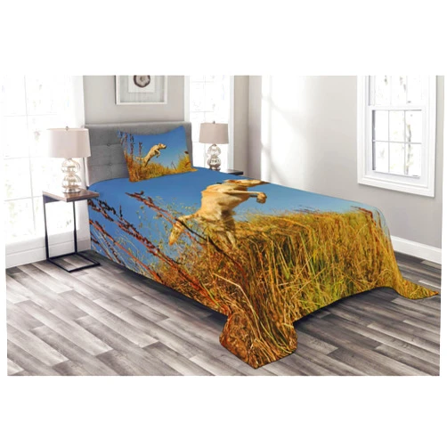 Ambesonne Hunting Bedspread Set, Purebred Labrador Retriever Jumping in a Field Blue Sky Rural Outdoors Photograph, 3 Piece Decorative Bedding Coverlet and 2 Pillow Shams, Twin Size, Multicolor
