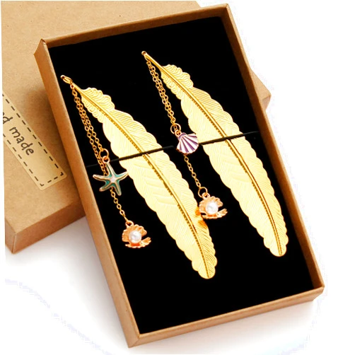 Soykay 2 PCS Metal Feather Bookmarks with Unique Pendants by Soykay (Gold Seashell & Starfish)