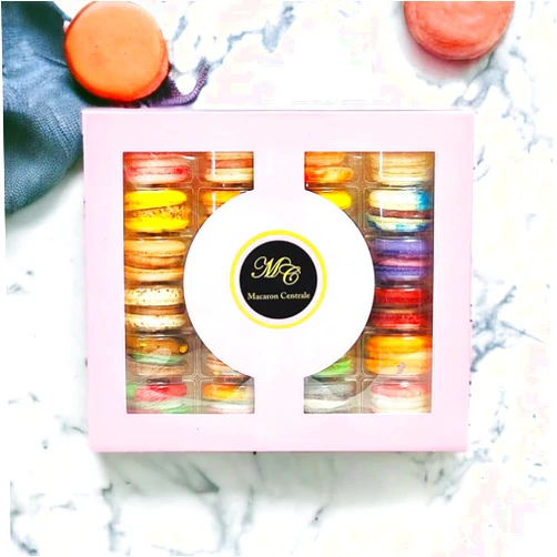 Macaron Centrale Surprise me 24 Pack | Assorted Vegan Macaron
