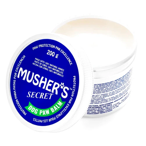 Musher's Secret Dog Paw Wax 200 g (7oz) - Moisturizing Dog Paw Balm that Creates an Invisible Barrier That Protects and Heals Dry Cracked Paws - All-Natural with Vitamin E and Food-Grade Ingredients