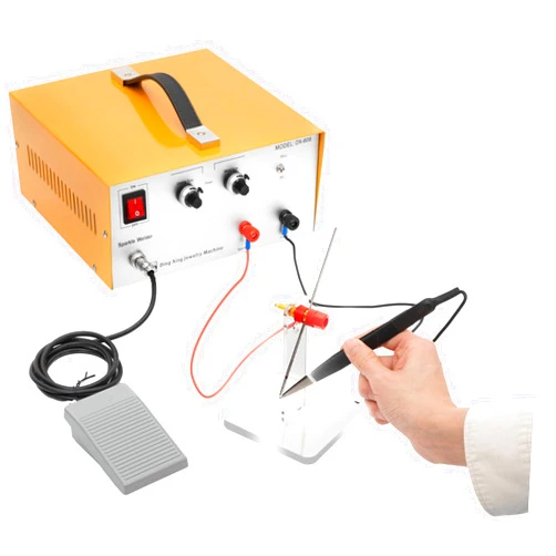 Flhonudi 600W Portable Jewelry Welding Machine 80A with Foot Pedal Corded Electric Pulse Sparking Spot Welder Jewelry Tool Output Power 1-9 Level for Jewelry Gold Silver Platinum