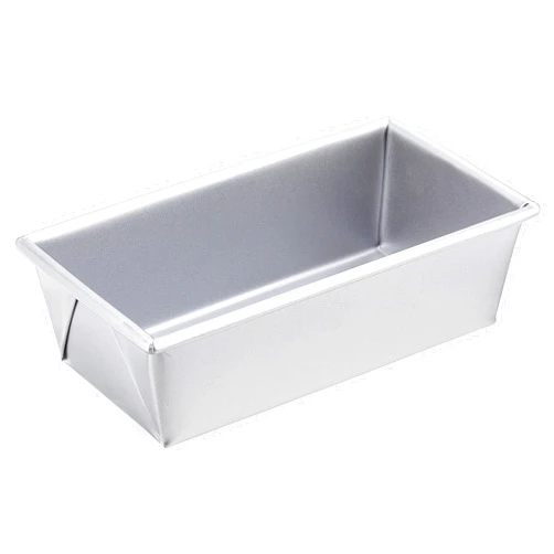 Chicago Metallic Commercial II 1-Pound Loaf Pan, Heavy-Weight Aluminized Steel, Professional Bread Baking Pan with Wire Reinforcement