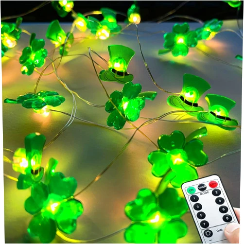 Hayux St. Patrick's Day Decorations 13FT 40 LEDs Leprechaun Top Hat and Green Shamrock String Lights Battery Powered with Remote for Bedroom Indoor Party St. Patricks Day Decor, SD-01