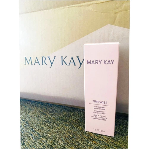 Mary Kay TimeWise Age Fighting Moisturizer combination/oily
