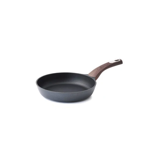 SENSARTE Nonstick Frying Pan Skillet, Egg pan, Omelette Pan, Healthy Cookware Chef's Pan, PFOA Free, 9.5 Inch, Black