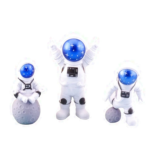 ZKTSRY 3Pcs Astronaut Figurines Cake Topper Outer Space Cake Decoration Spaceman Model Display Miniature Astronaut Action Figure Statue for Kids Party Gift Decor