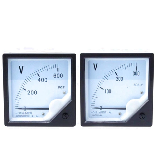 ATIUHIFR DC Analog Pointer Meter 5V 10V 15V 30V 75V 100V 150V 300V 500V 750V 1000V Square 6C2-V 80x80mm Voltmeter 1Pcs(750V)
