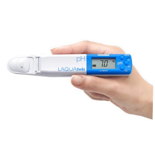 HORIBA LAQUAtwin pH-33 Compact pH Meter 0.01 Accuracy from 0.1mL Sample Volume