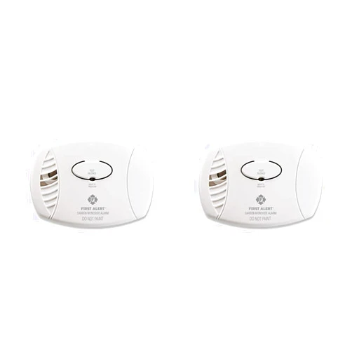 First Alert Carbon Monoxide Detector| No Outlet Required, Battery Operated, CO400 and First Alert CO605 Plug-in Battery Backup CO Alarm, 1 Pack, White
