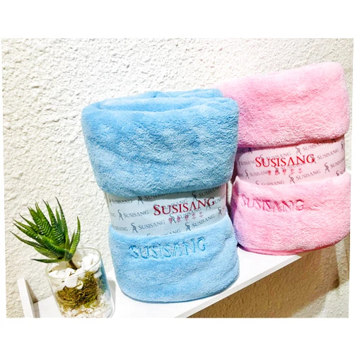 SUSISANG Candy Color Bath Towel,Super Soft, Super-Absorbent, Quick Drying,Inhibiting Bacteria. (2 Bath Towels)