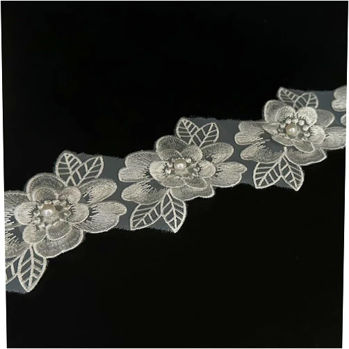 URIMPAVIDO 1 Yard Flower Lace Trim Flowers with White Pearl Beads Embroidered Lace Edge Trim Fabric Floral Appliques Lace Ribbon for Wedding Dress Clothes Decoration DIY Handmade Sewing Craft (White)