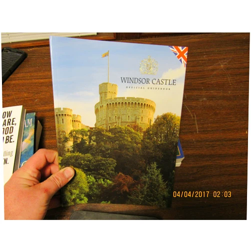John Martin Robinson Windsor Castle: Official Souvenir Guidebook