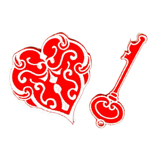 MeGaDee cartoon patch Set 2 Key Door Lock Heart Cartoon Game Logo Girl Kid Baby Patch Sew Iron on 3X3 in 1.2/8X3.3/8 in MEGADEE Embroidery Patch Stickers Cartoon Kid Baby Girl Jacket T-Shirt Patch (Kingdom of Hearts 003)