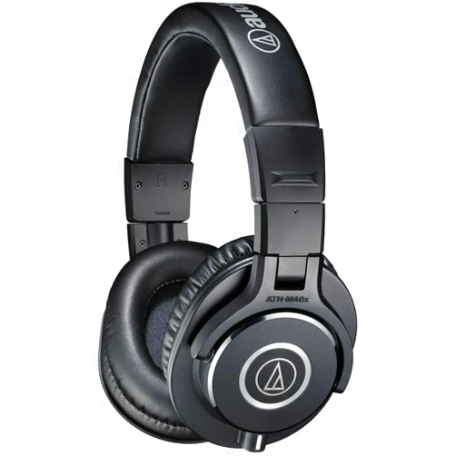 Audio-Technica ATH-M40x Professional Studio Monitor Headphone, Black, with Cutting Edge Engineering, 90 Degree Swiveling Earcups, Pro-grade Earpads/Headband, Detachable Cables Included